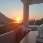 Comfortable In Arginonta, 52 M², Near The Sea 아파트 *
