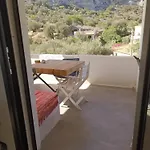 Comfortable In Arginonta, 52 M², Near The Sea 아파트 *