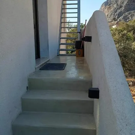 Comfortable Apartment In Arginonta, 52 M², Near The Sea