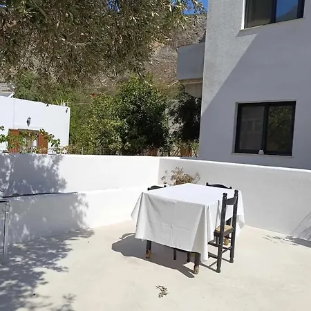 Comfortable Apartment In Arginonta, 52 M², Near The Sea